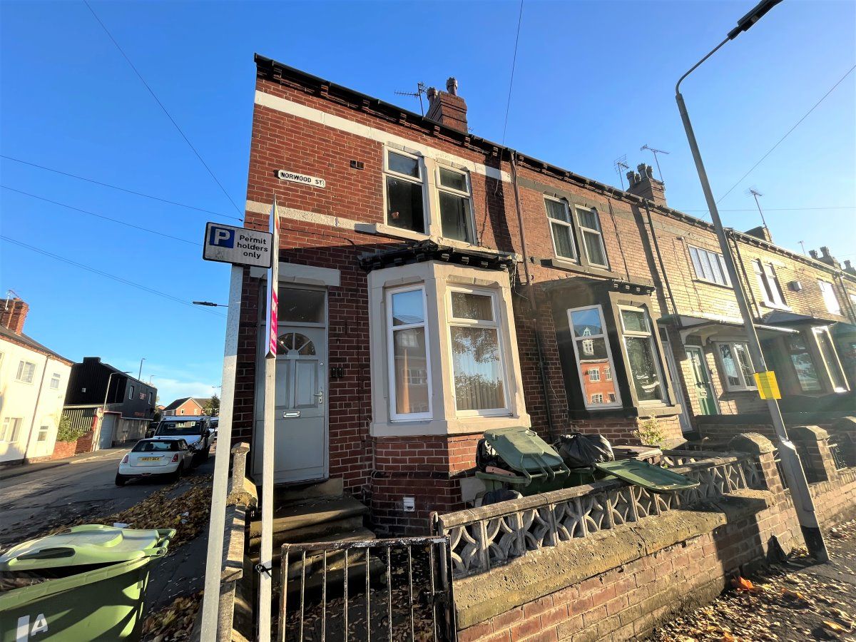 Studio to rent in Norwood Street WF6 Zoopla