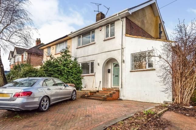 Farley Hill, Luton, Bedfordshire, England LU1  