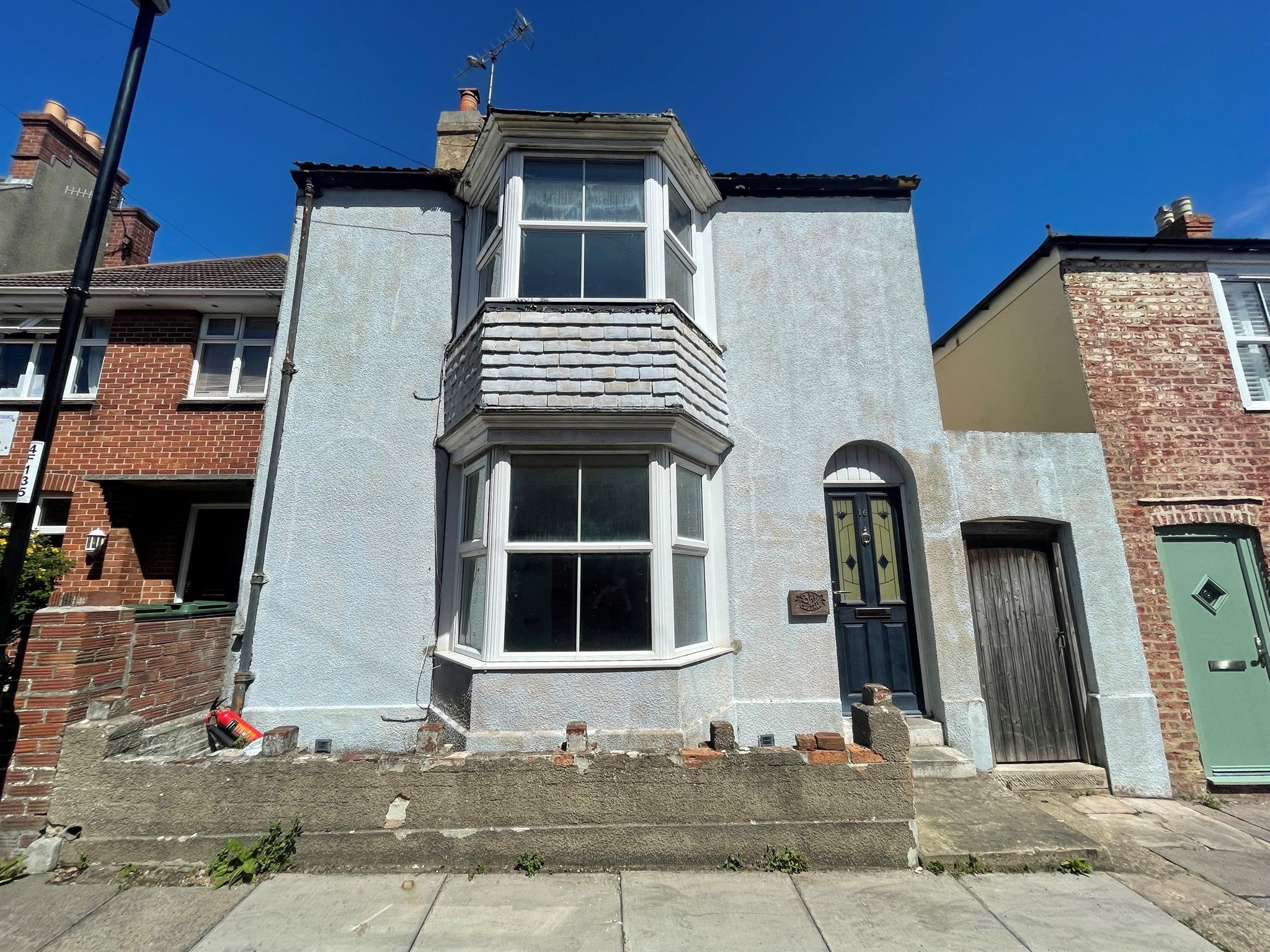 4 bed linkdetached house for sale in Franchise Street, Weymouth DT4