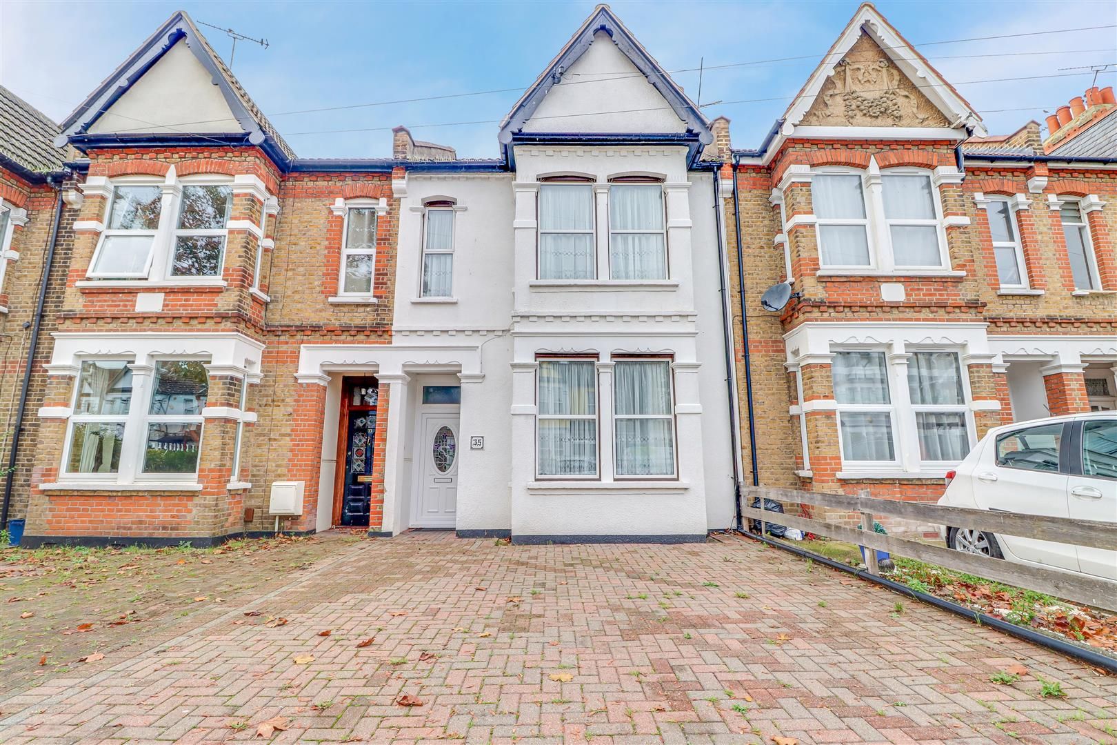 3 bed terraced house for sale in Surbiton Road, SouthendOnSea SS2
