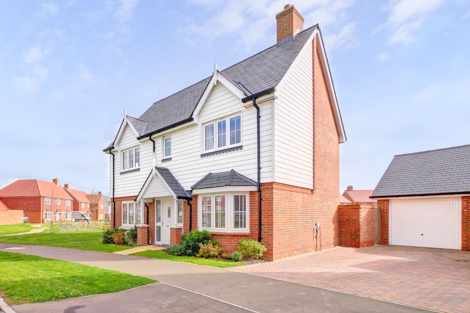 4 bed detached house for sale in Honeysuckle Avenue, Hellingly