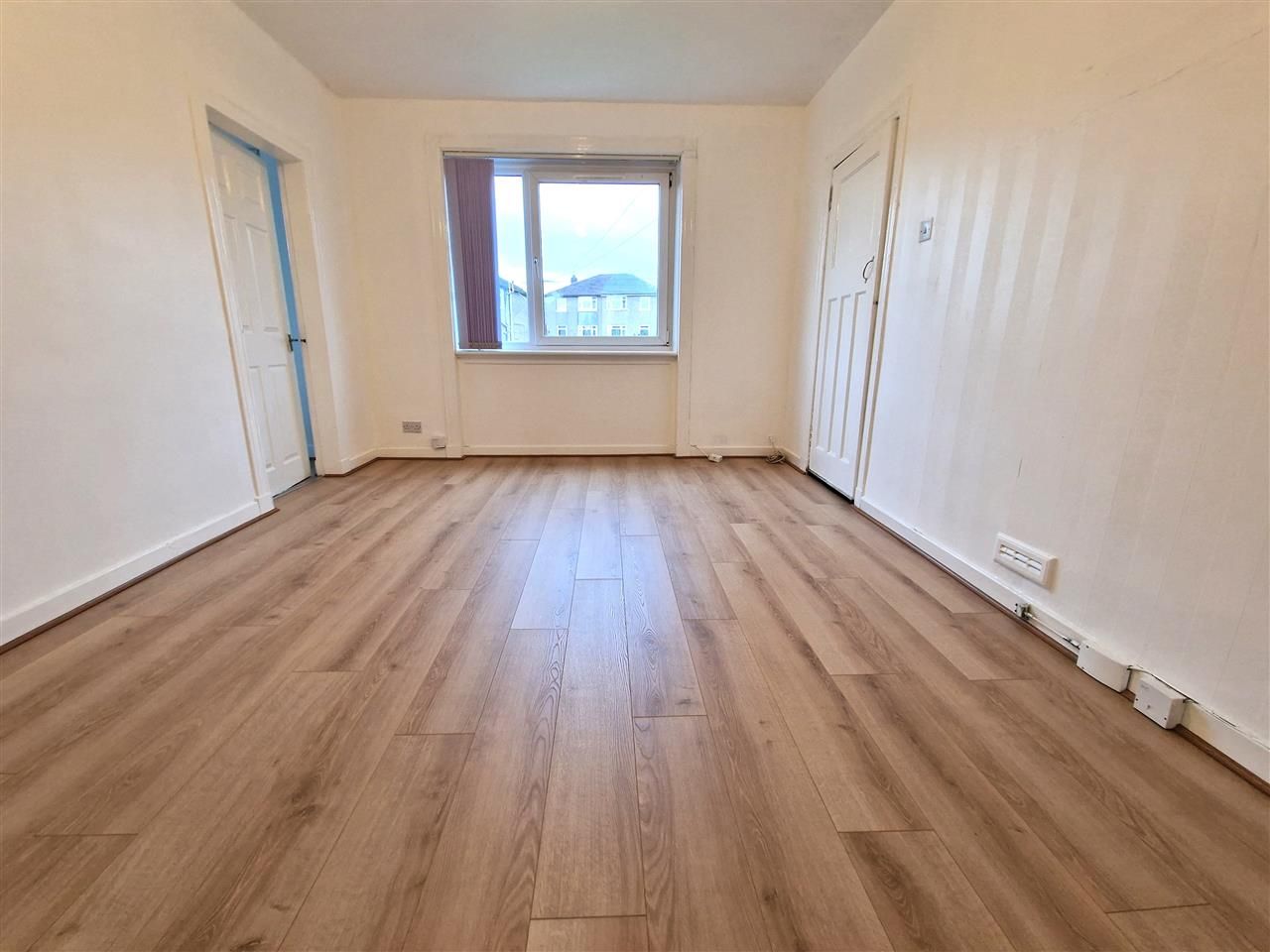 3 bed flat to rent in Croftfoot Road, Croftfoot, Glasgow G44 Zoopla