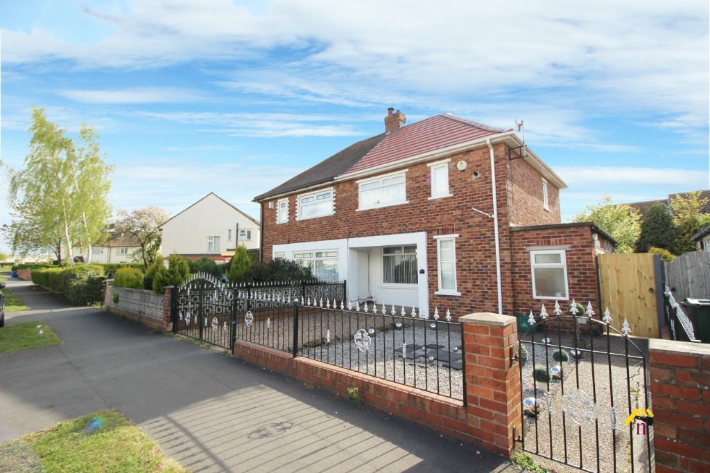 2 bed semidetached house for sale in Wilberforce Road, Clay Lane