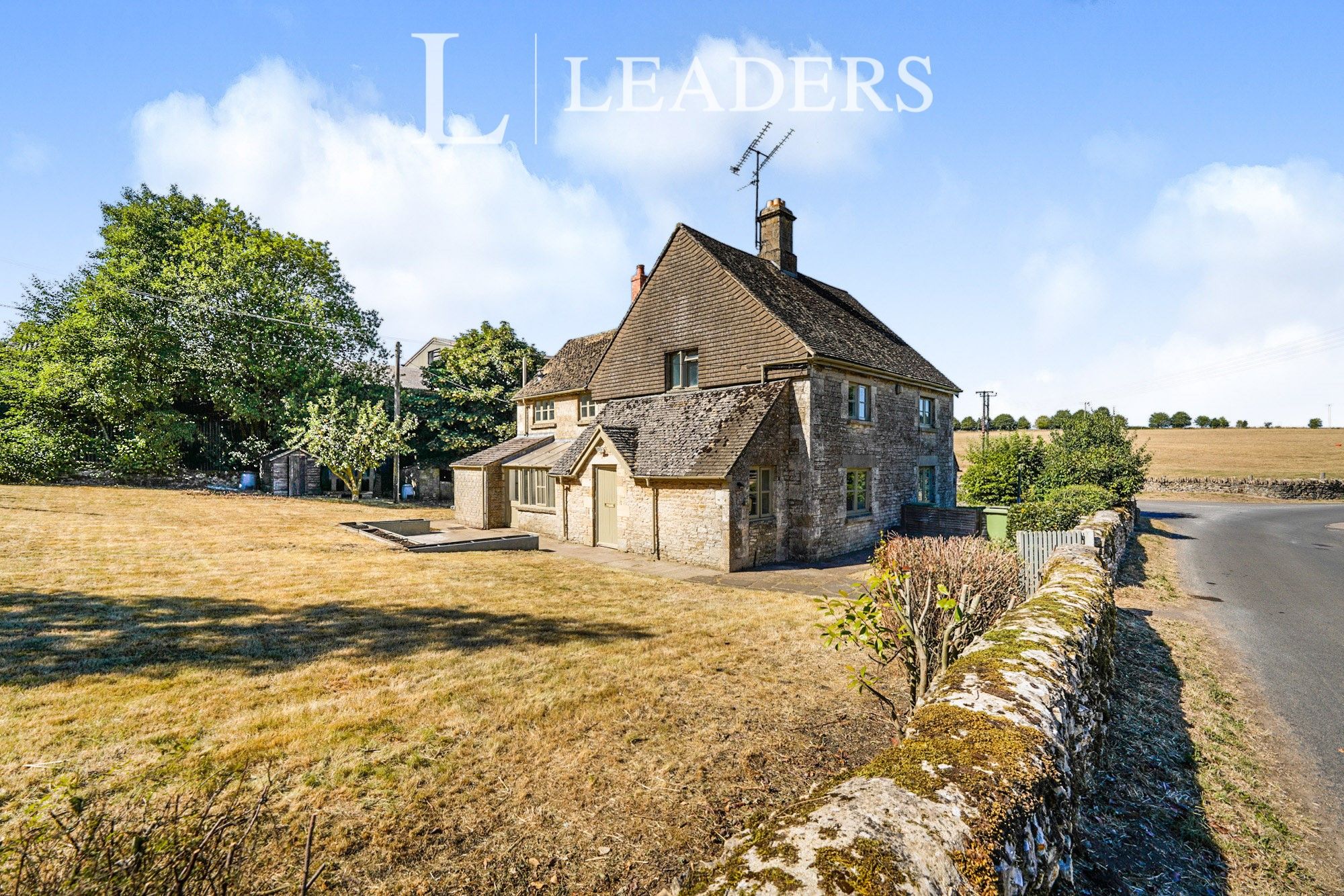 3 bed semidetached house to rent in Stockwell, Birdlip, Gloucester GL4