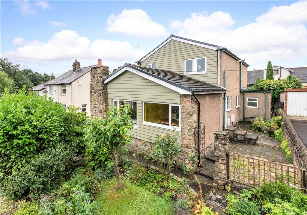 5 bed detached house for sale in Primrose Lane, Bingley, West Yorkshire