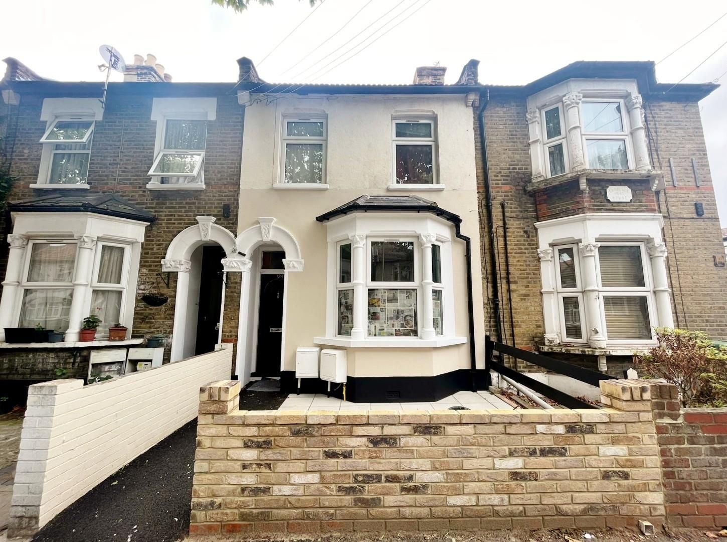 2 bed flat for sale in New City Road, London E13 Zoopla