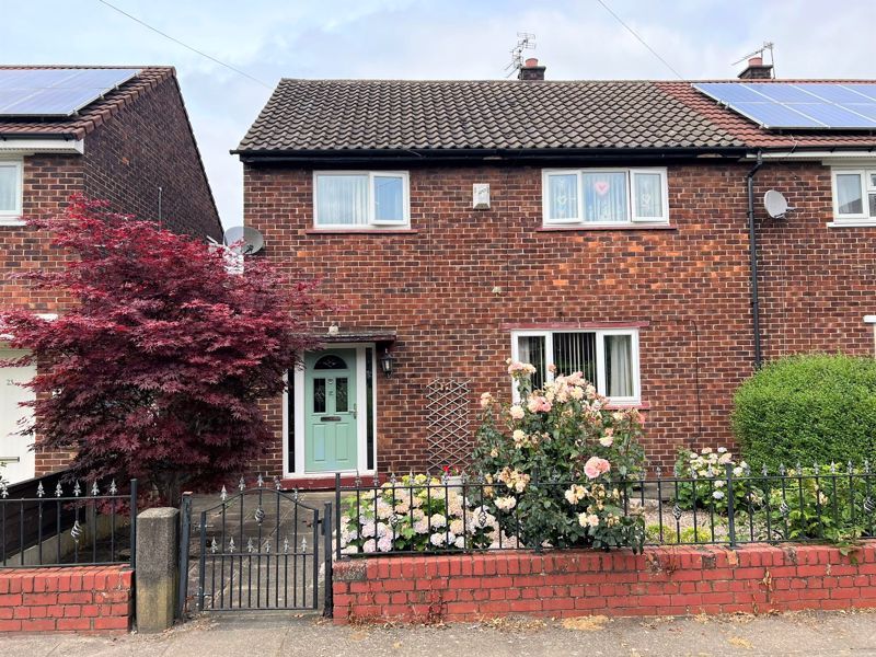4 bed semidetached house for sale in Cardwell Road, Eccles, Manchester