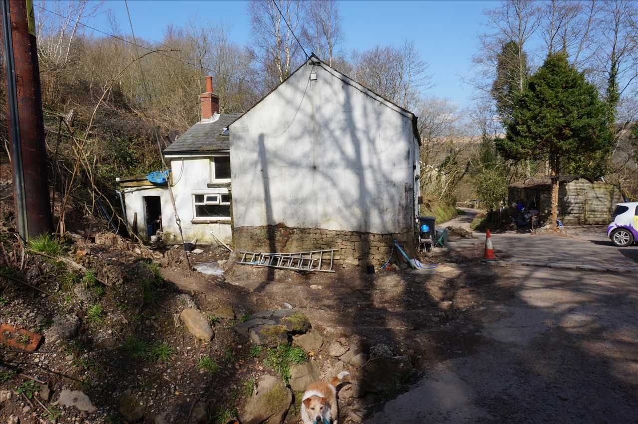 3 bed cottage for sale in Cwm Grenig Cottage, Llwyncelyn Road