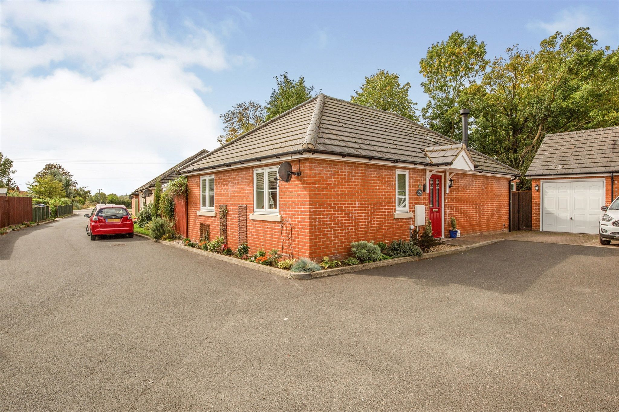 2 bed detached bungalow for sale in Cordys Meadow, Worlingworth