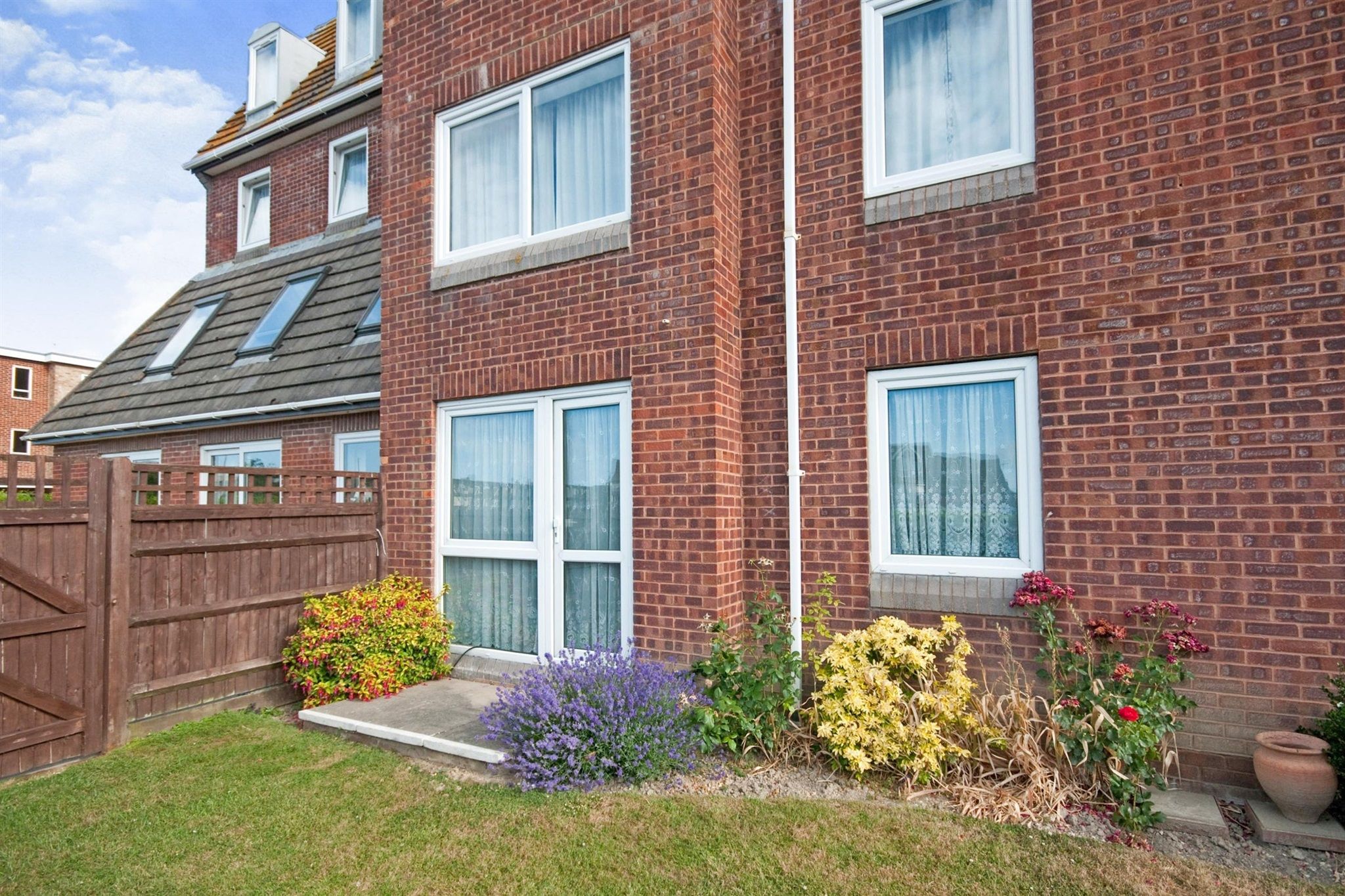 1 bed property for sale in Cranfield Road, BexhillOnSea TN40 Zoopla
