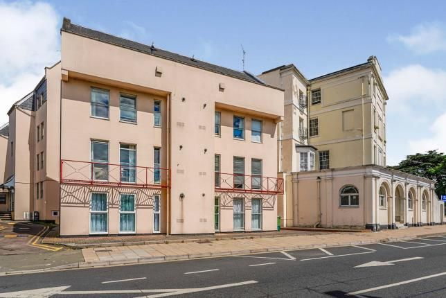 Berkeley Court, High Street, Cheltenham GL52  