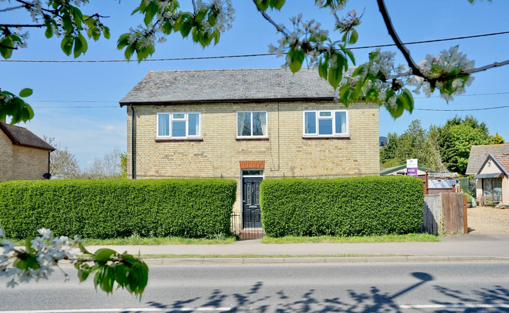 4 bed detached house for sale in Station Road, Bluntisham, Huntingdon