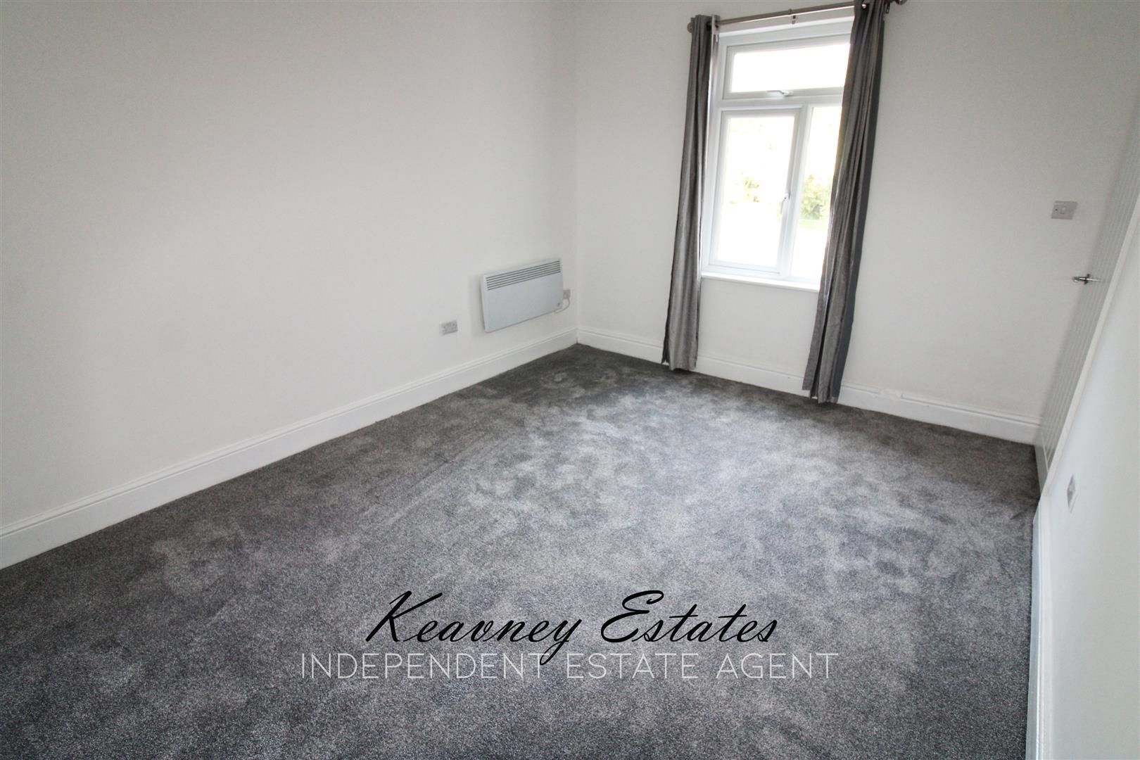 1 bed flat to rent in Newearth Road, Worsley, First Floor Apartment