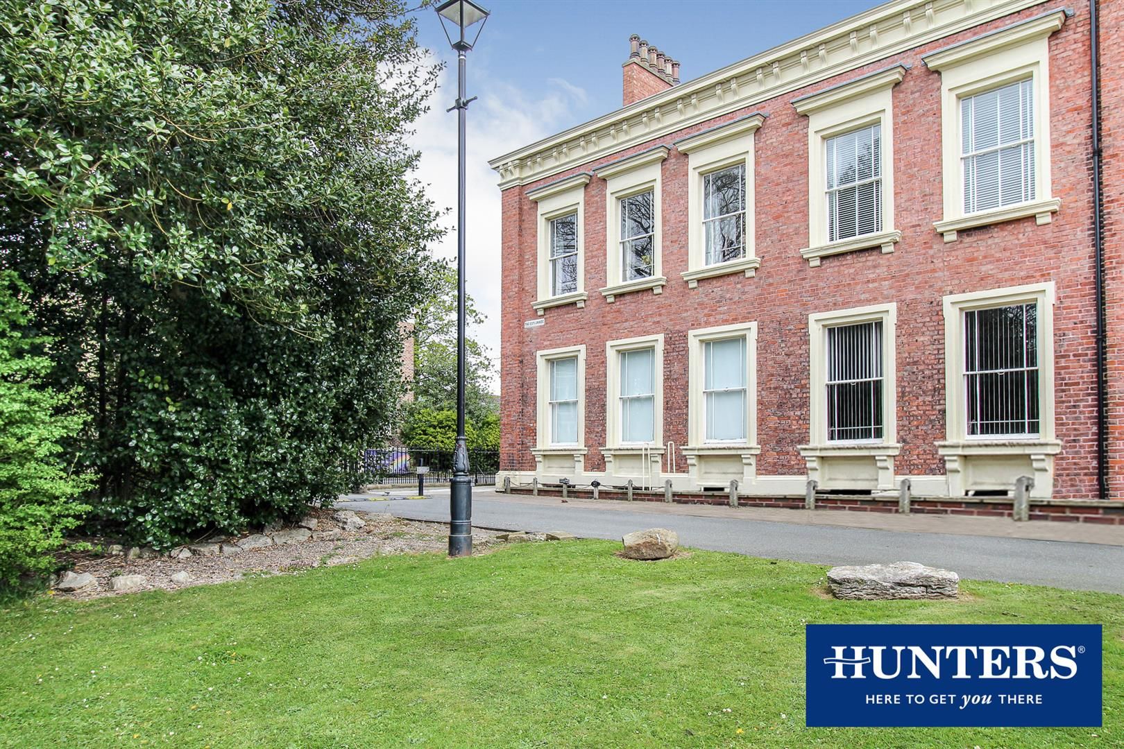 2 bed flat for sale in The Esplanade, Sunderland, Tyne And Wear SR2