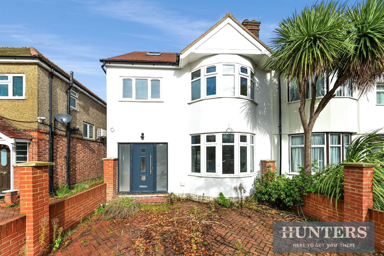 4 bed semidetached house for sale in Great West Road, Osterley