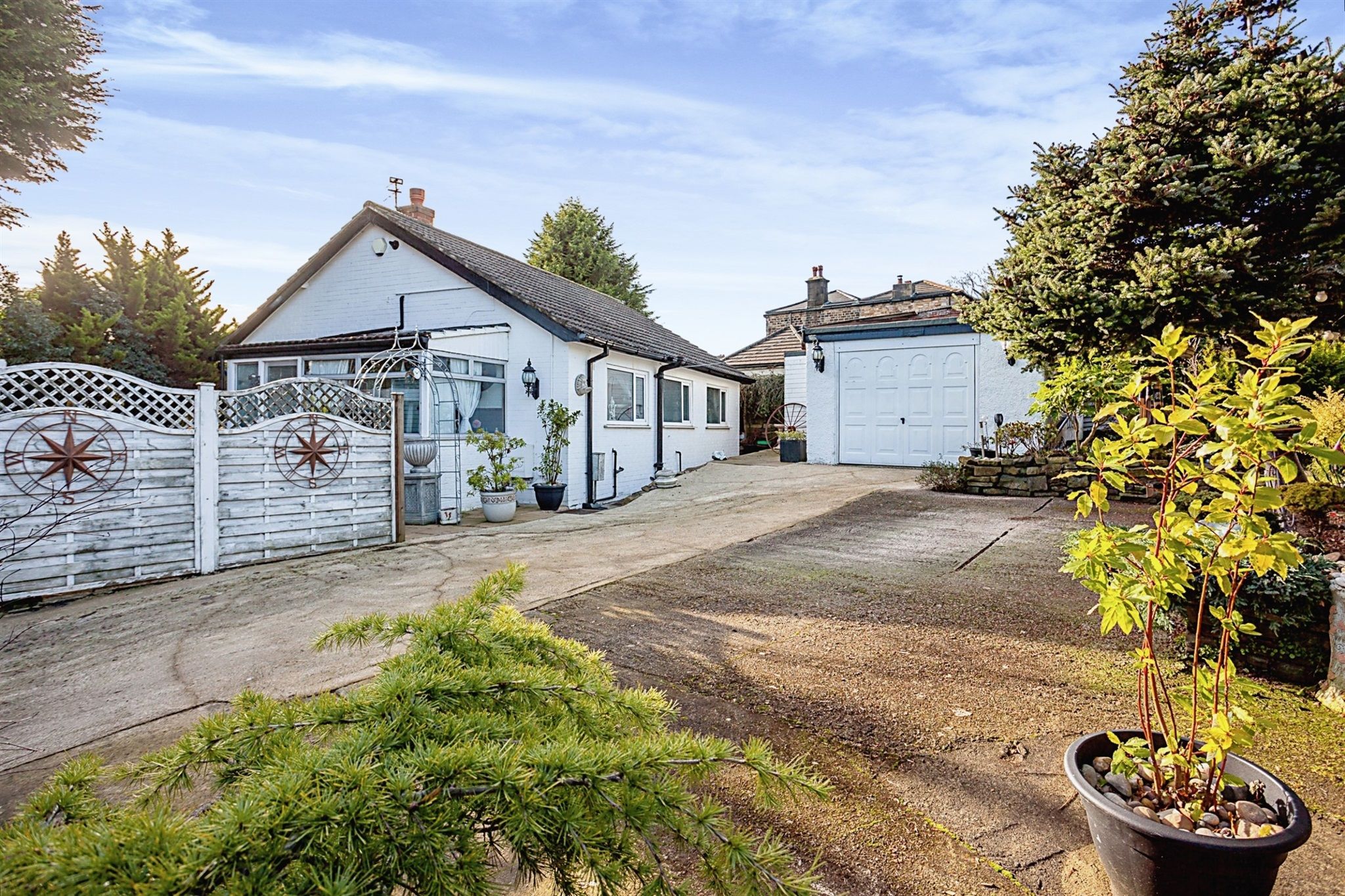 2 bed detached bungalow for sale in Healey Lane, Batley WF17 Zoopla