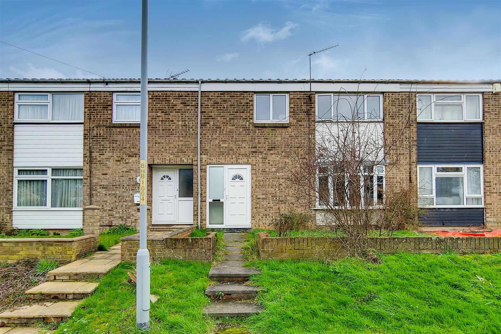 3 bed property for sale in Larkfields, Northfleet, Gravesend DA11 Zoopla