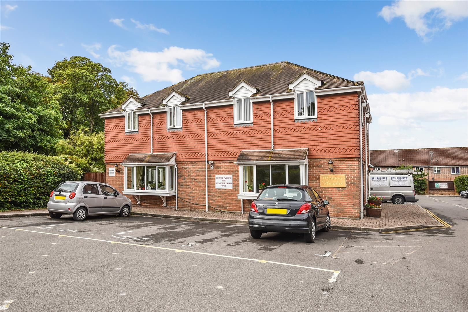 1 bed flat for sale in Woodlands Way, Andover SP10 Zoopla