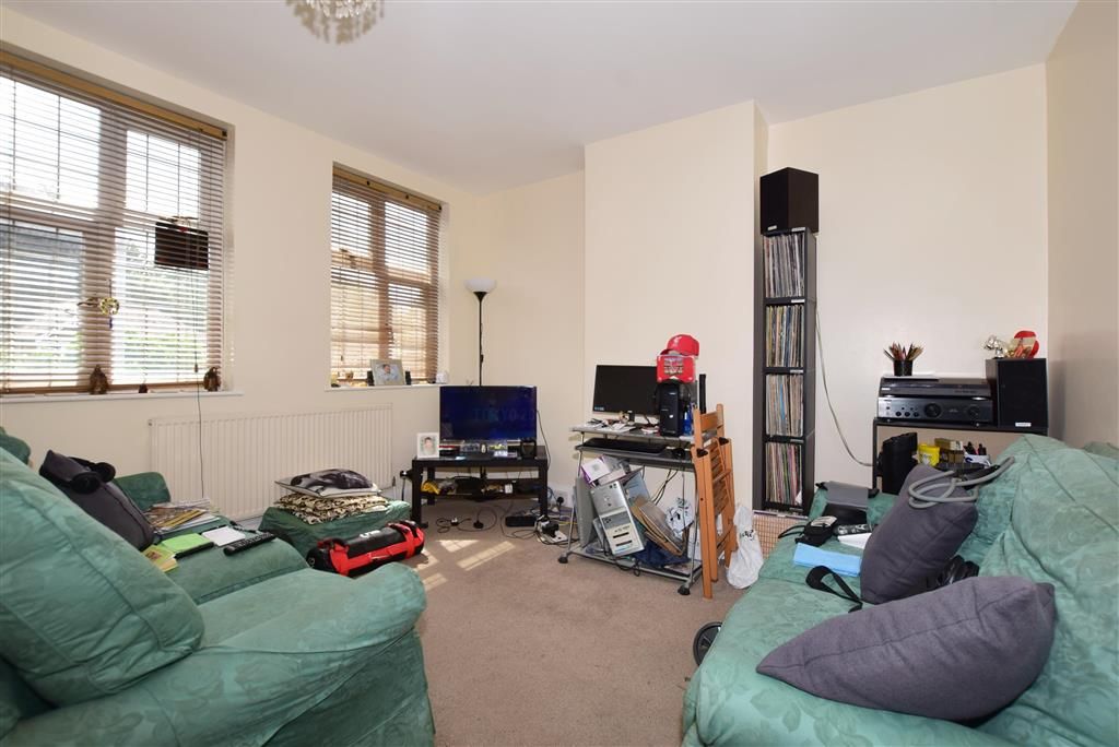 2 bed flat for sale in Brighton Road, Purley, Surrey CR8 Zoopla