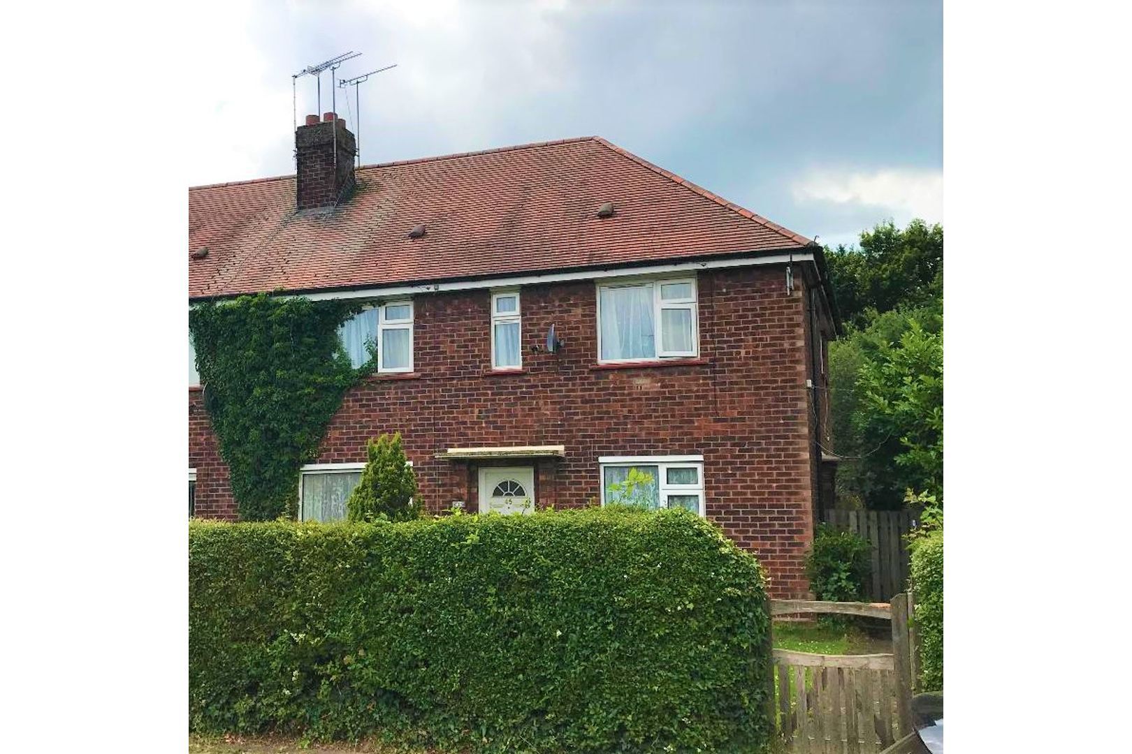 2 bed flat for sale in Marshfield Avenue, Crewe CW2 Zoopla