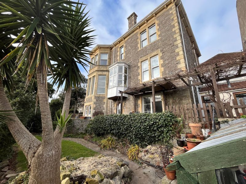 4 bed flat for sale in Atlantic Road South, WestonSuperMare BS23 Zoopla