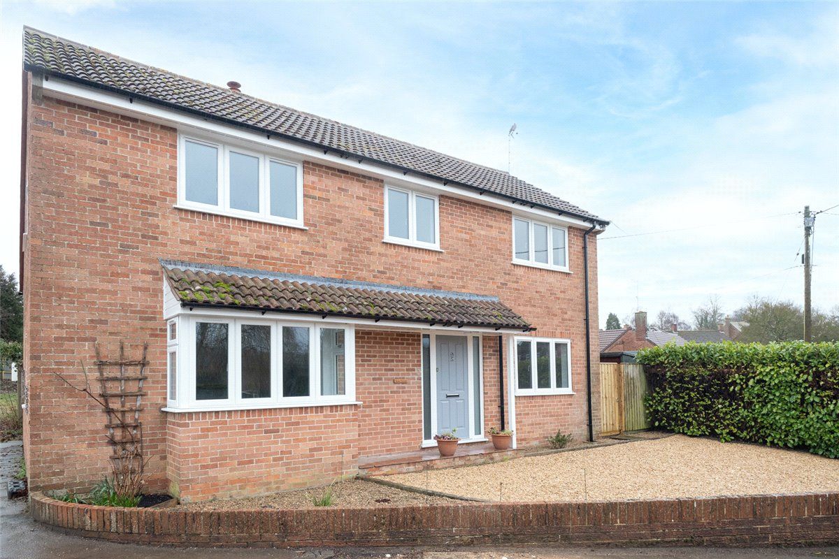 4 bed detached house to rent in Back Lane, Ramsbury, Marlborough SN8
