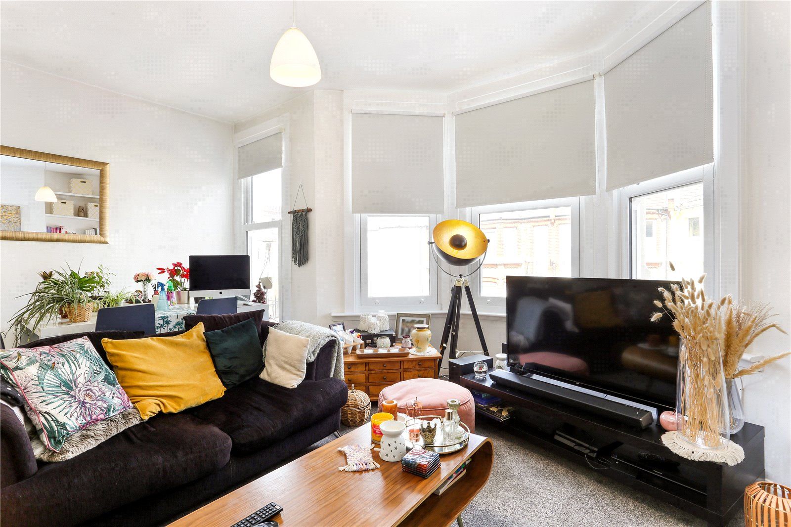 2 bed flat for sale in Bathurst Gardens, London NW10 Zoopla