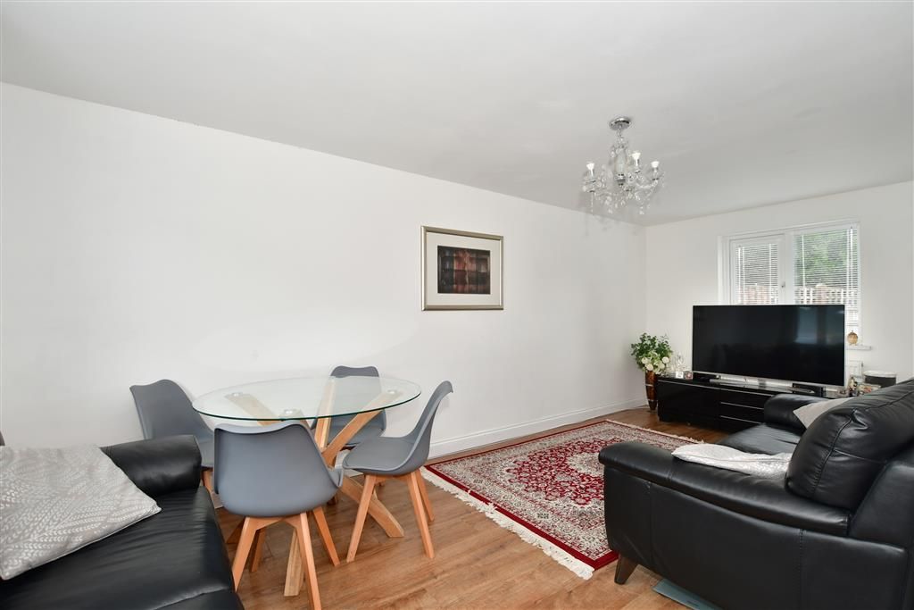 2 bed semidetached house for sale in Clockhouse, Ashford, Kent TN23