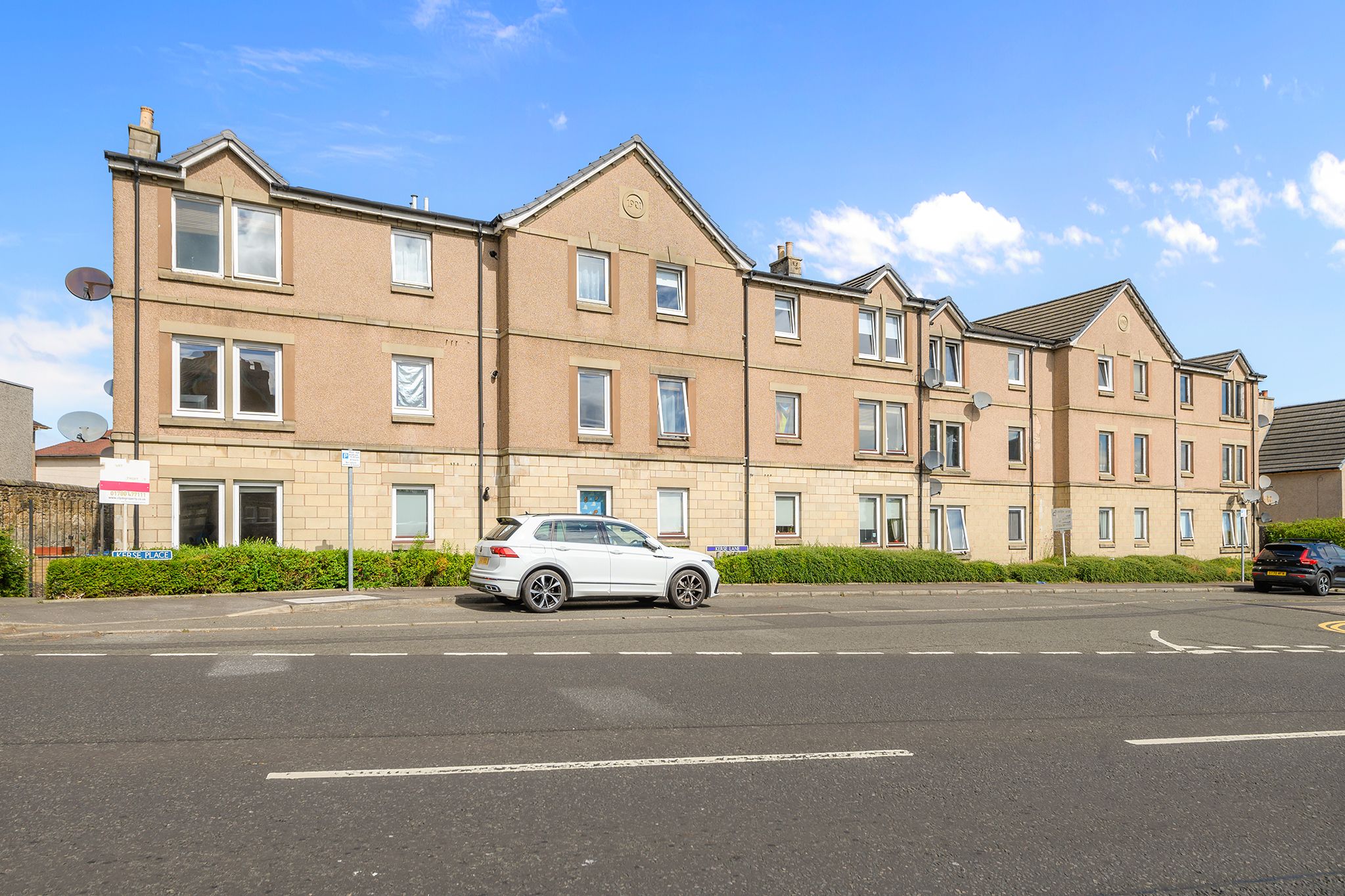2 bed flat for sale in 19 Kerse Place, Falkirk FK1 Zoopla