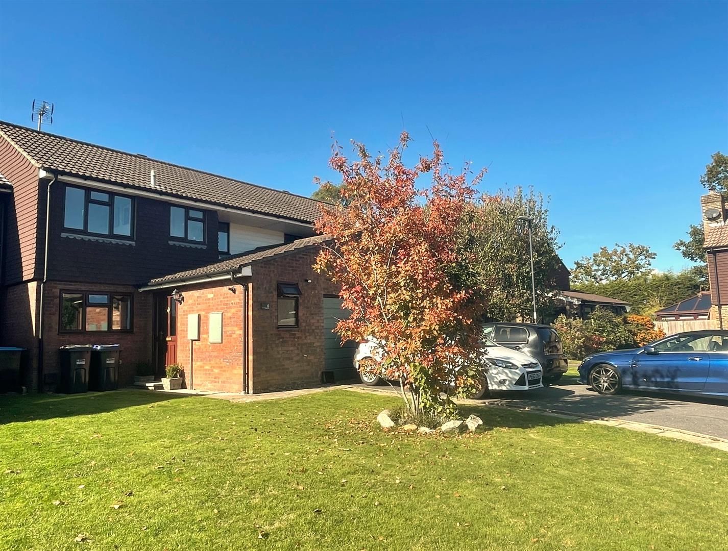 3 bed terraced house for sale in Golden Hill, Burgess Hill RH15 Zoopla