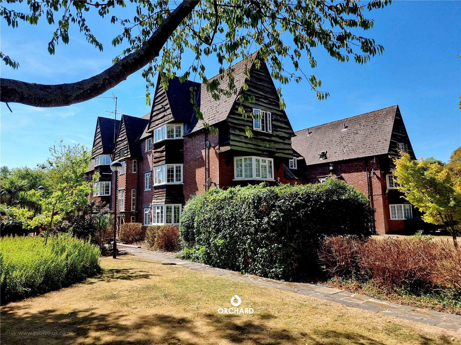 1 bed flat for sale in Heath House, Milton Road, Ickenham UB10 Zoopla