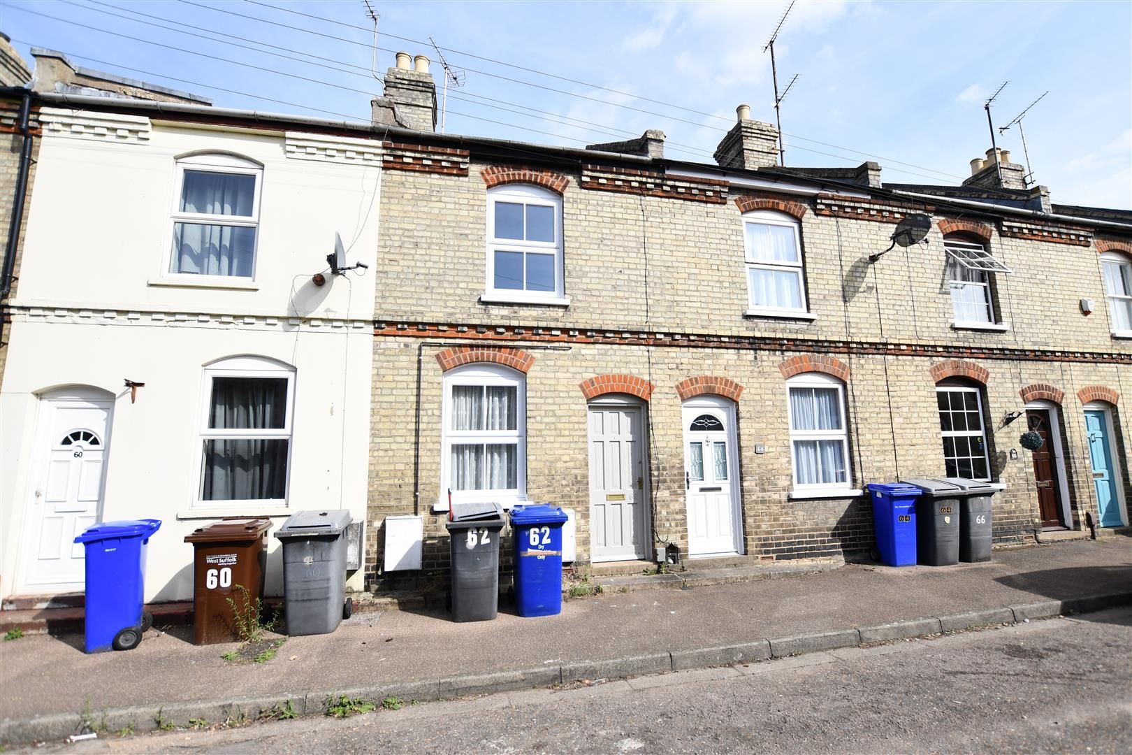 2 bed terraced house to rent in Stanley Road, Newmarket CB8 Zoopla