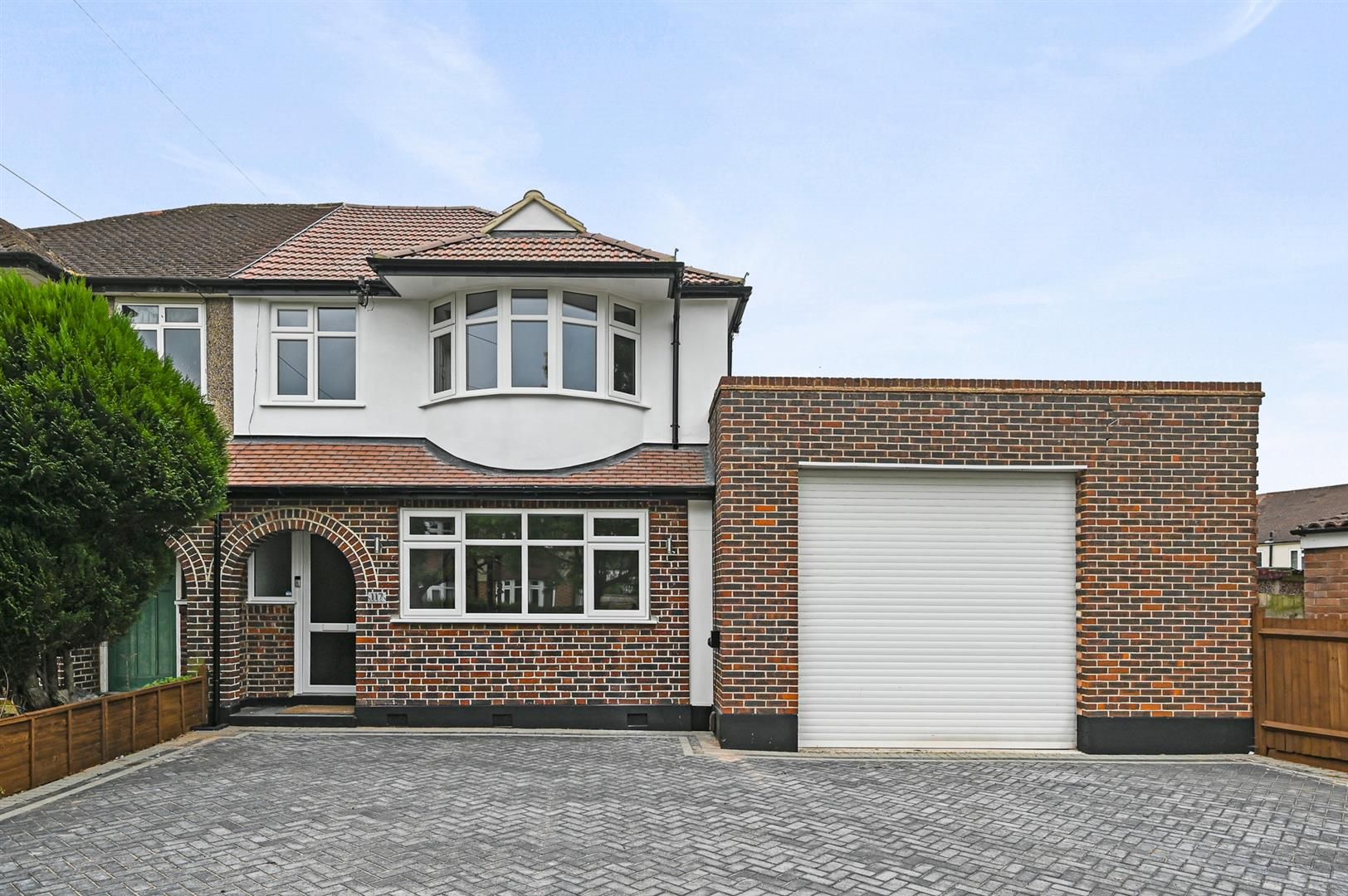3 bed semidetached house for sale in Churston Drive, Morden SM4 Zoopla