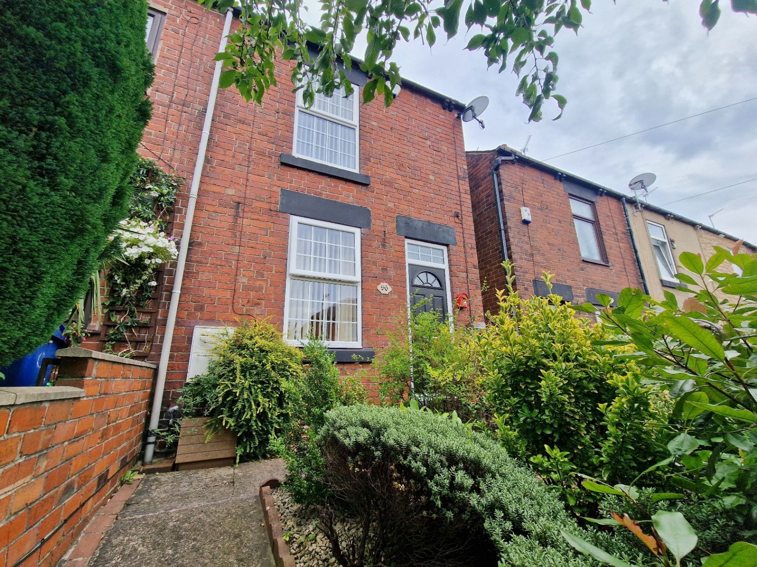 2 bed end terrace house for sale in Snydale Road, Cudworth, Barnsley