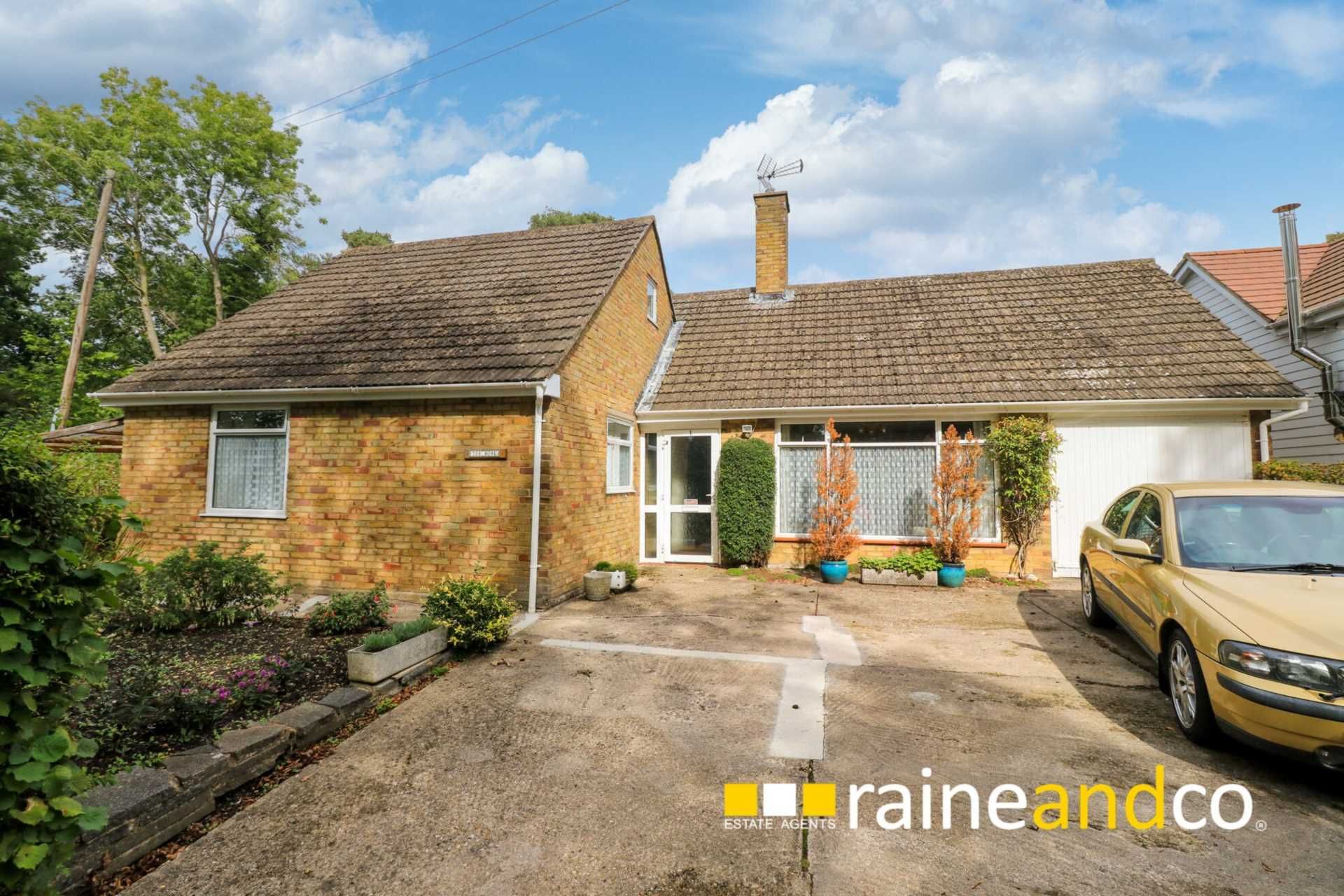 3 bed detached bungalow for sale in Minster Close, Hatfield AL10 Zoopla