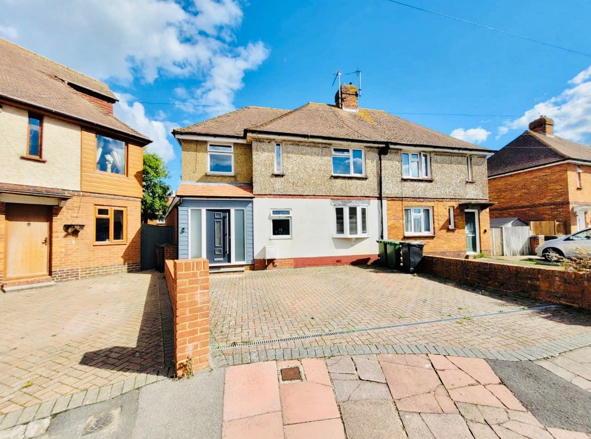 4 bed semidetached house for sale in Hampden Avenue, Eastbourne BN22