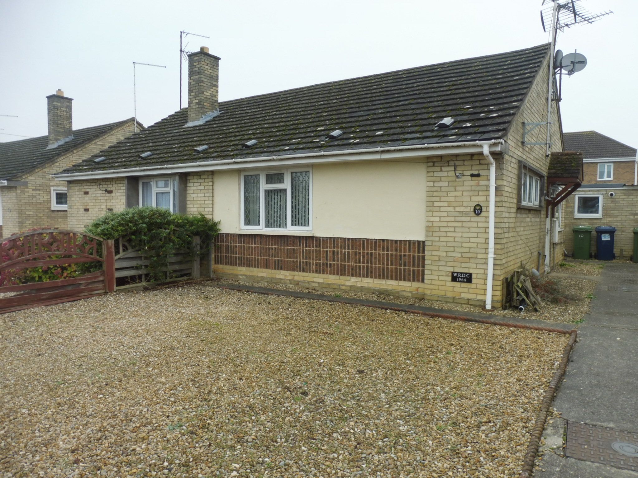 1 bed semidetached bungalow for sale in Woodgate Road, Leverington