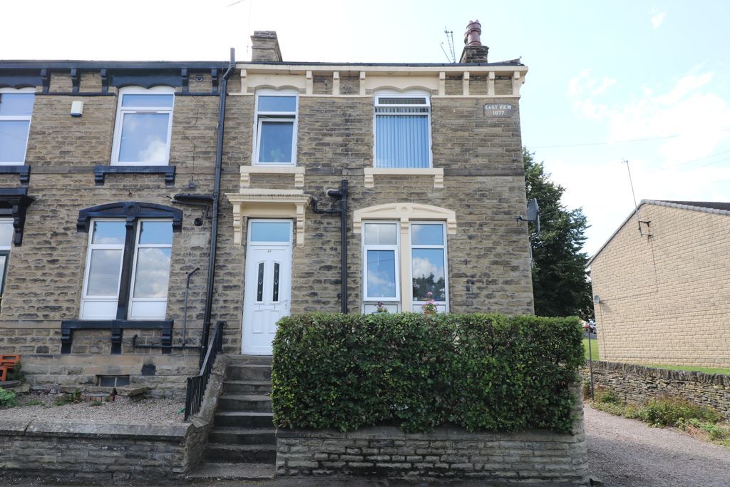 2 bed end terrace house for sale in Liversedge Hall Lane, Liversedge