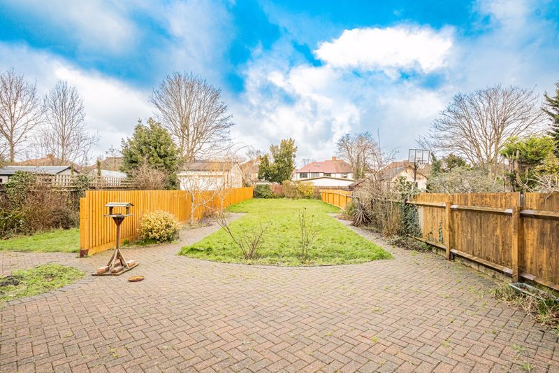 3 bed semidetached house for sale in Manor Way, Harrow HA2 Zoopla