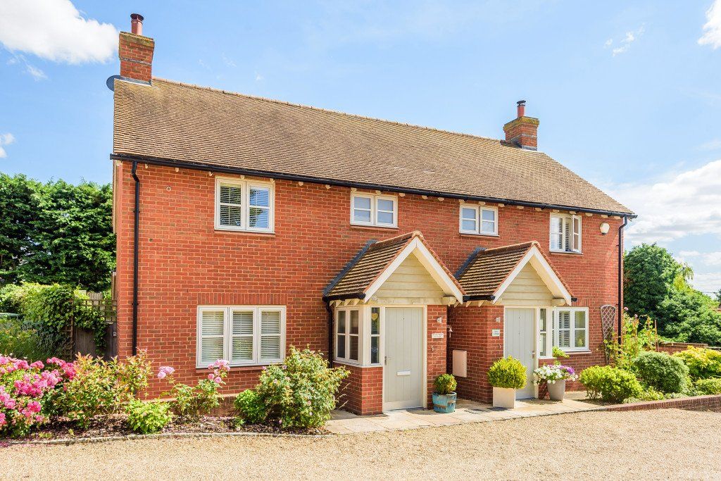 2 bed semidetached house for sale in Nolay Close, Ewelme, Wallingford, Wallingford, Oxfordshire