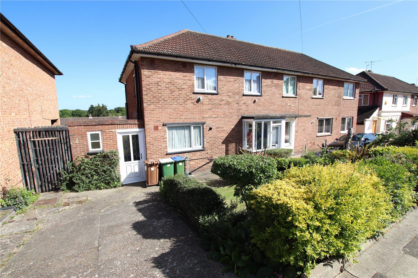 3 bed semidetached house for sale in Maylands Drive, Sidcup, Kent DA14 Zoopla