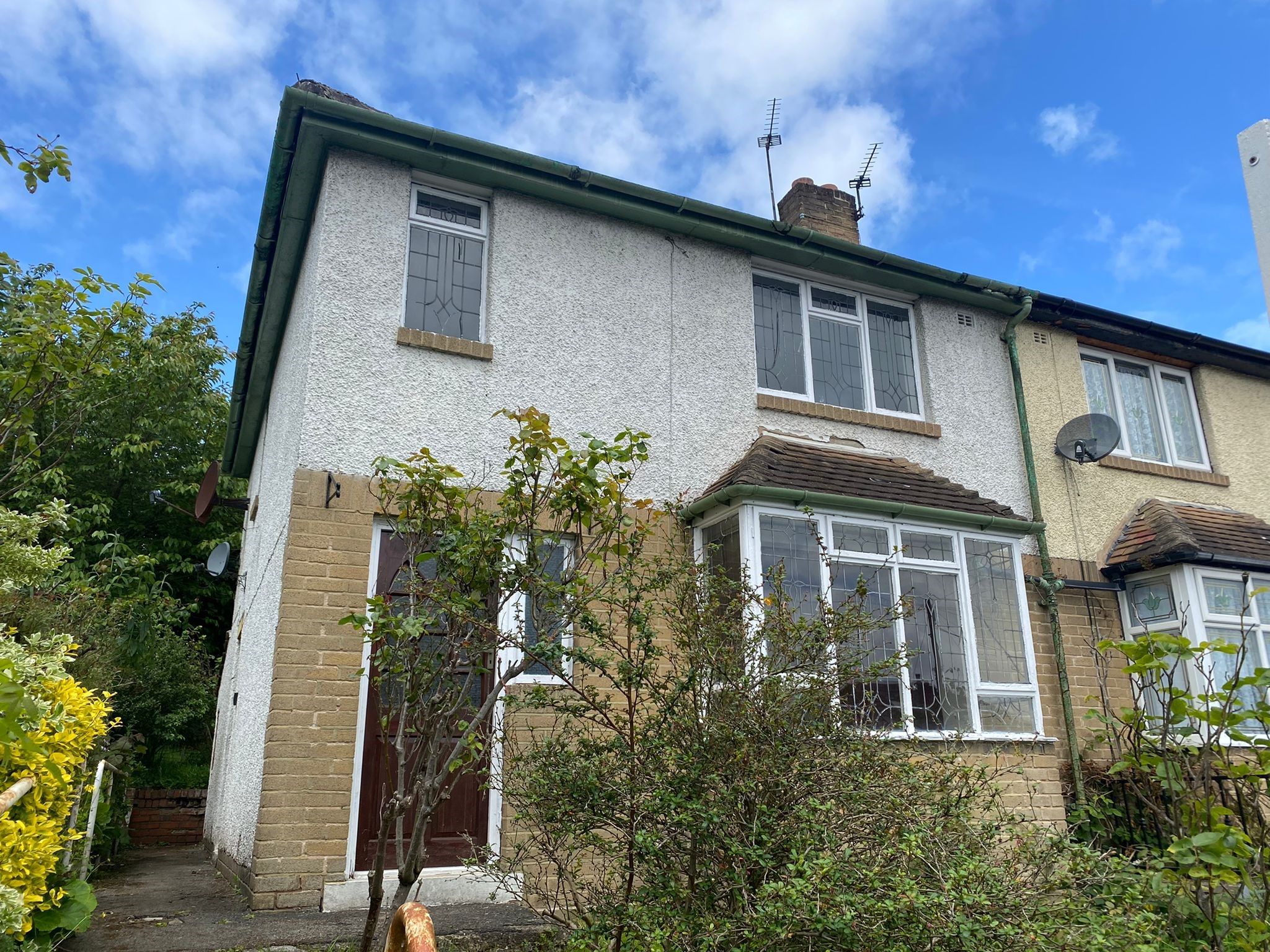 3 bed semidetached house for sale in Yew Green Avenue, Lockwood