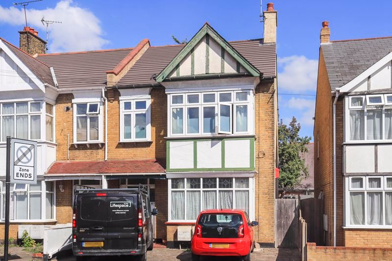 1 bed flat for sale in Bournemouth Park Road, SouthendOnSea SS2 Zoopla