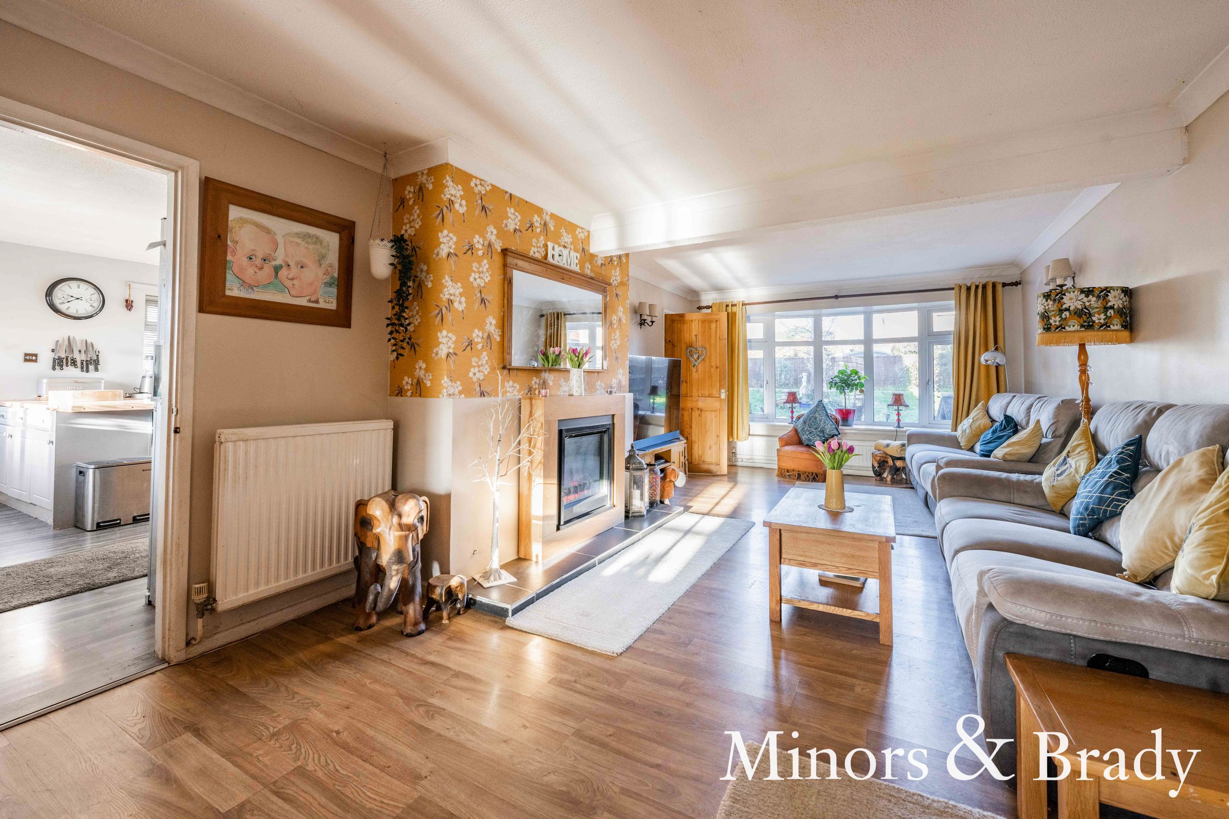 3 bed detached bungalow for sale in Crown Road, Buxton, Norwich NR10