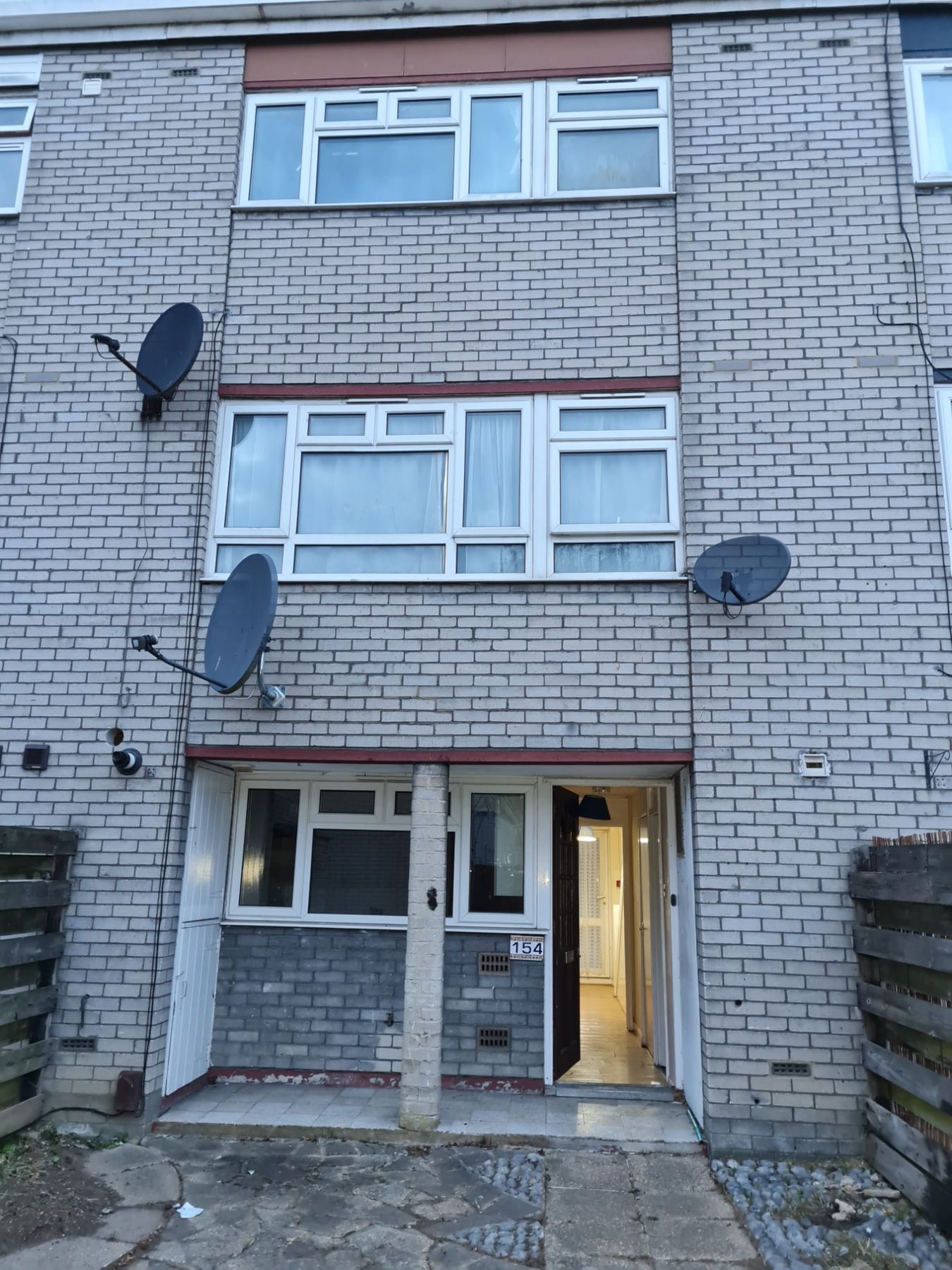 5 bed terraced house for sale in Balmoral Drive, Hayes UB4 Zoopla