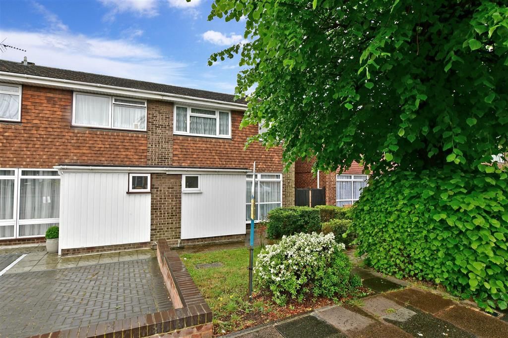 4 bed semidetached house for sale in Erith Road, Belvedere, Kent DA17