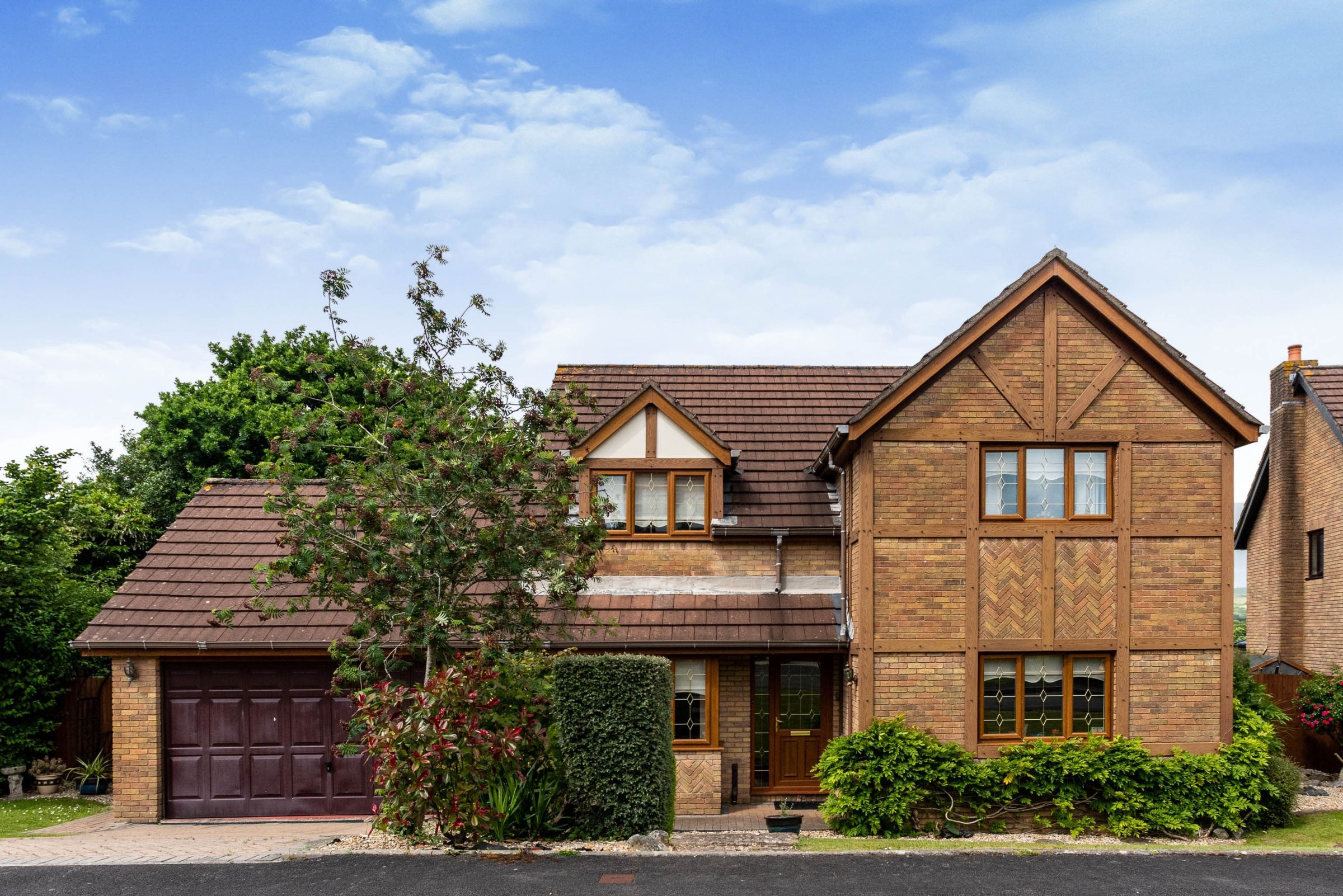 4 bed detached house for sale in Woodcote Green, Swansea SA4 Zoopla