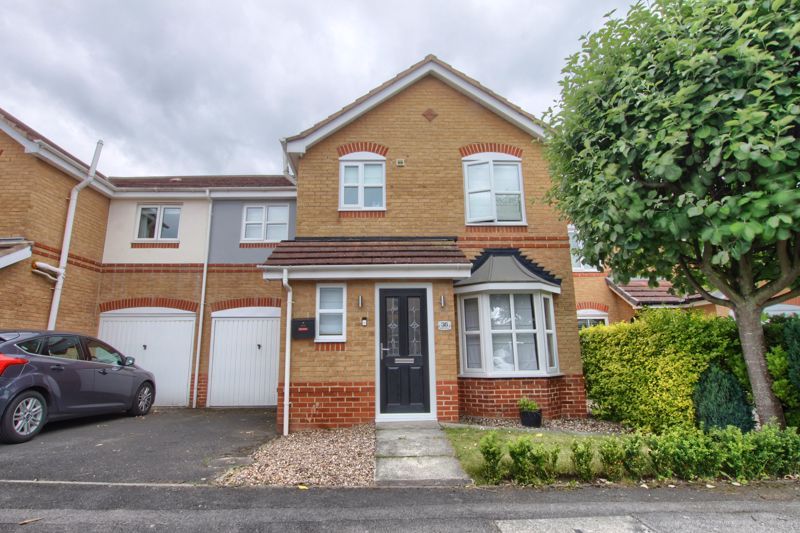 3 bed semidetached house for sale in Brough Field Close, Ingleby