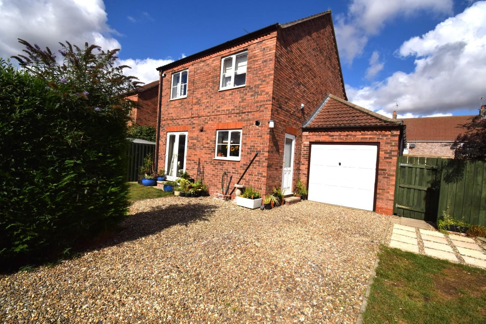 3 bed property for sale in Mill View Crescent, Beeford, Driffield YO25