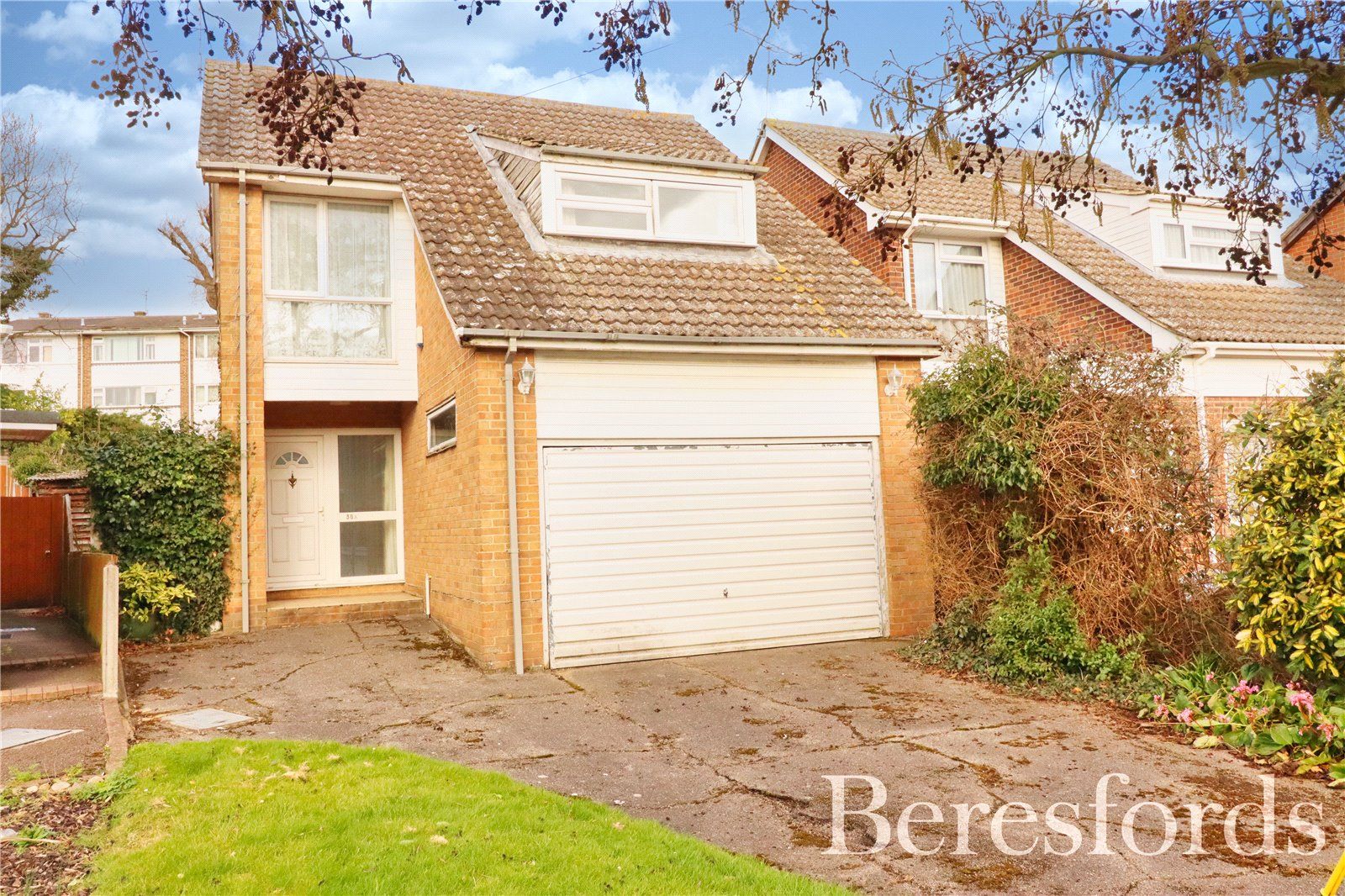 4 bed detached house for sale in Prince Edward Road, Billericay CM11